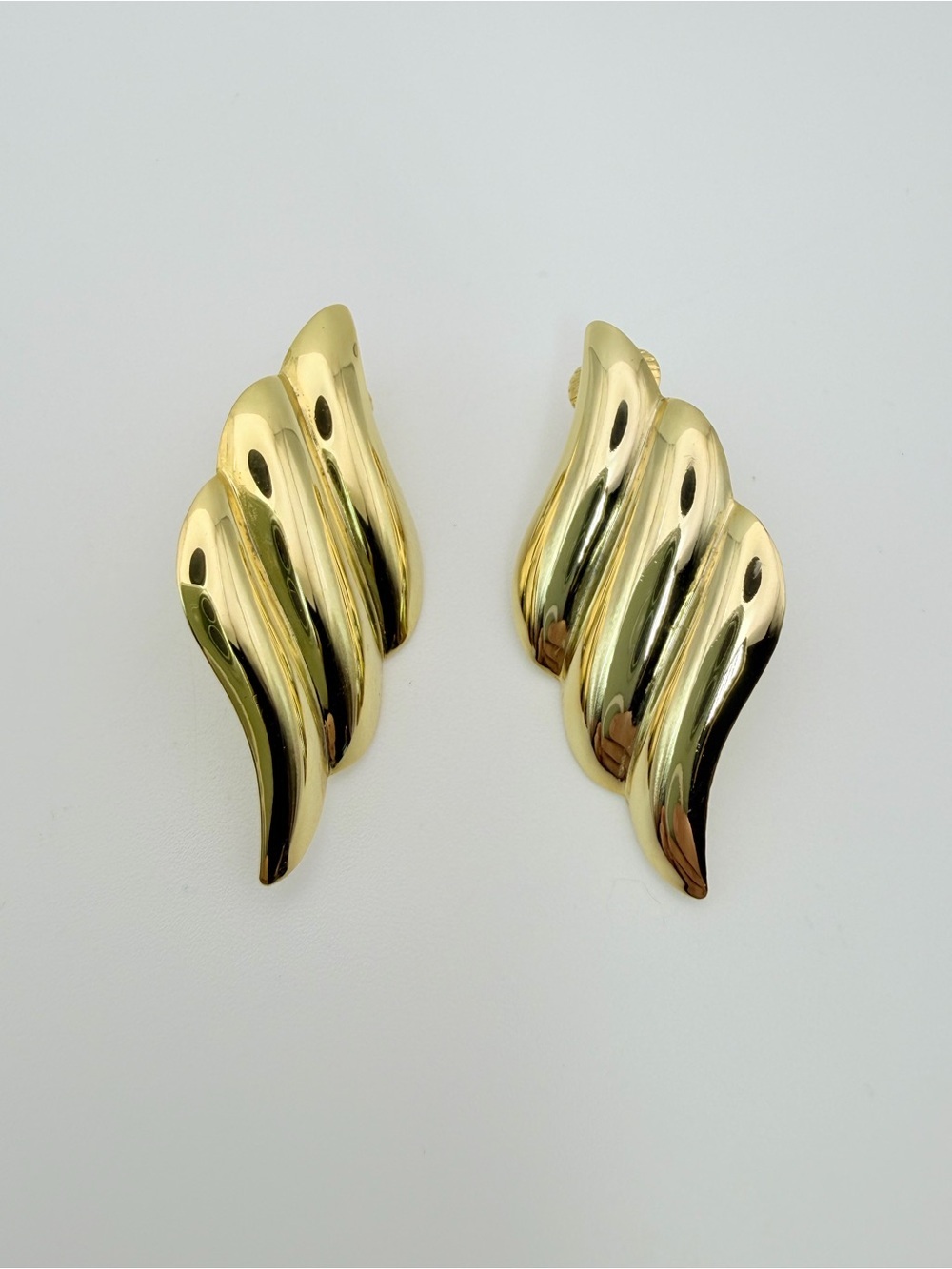Vintage Gold Tone Wave Clip On Earrings Sculptural Abstract Made in Canada